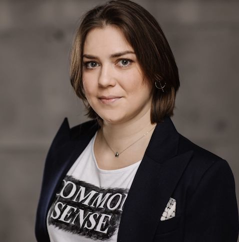 Ксения Семенова прокомментировала встречу Усова с активистами Ксения Семенова прокомментировала встречу Усова с активистами