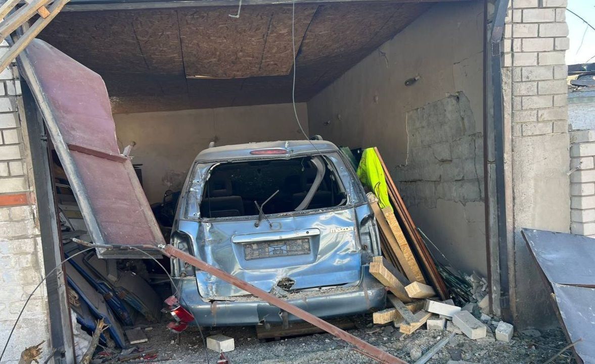 Росіяни поцілили по приватних будинках під Дніпром: вбито молоду жінку, є поранені - фото 2