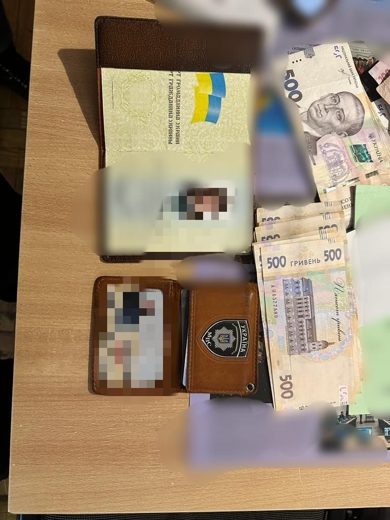 Посадовиця вузу отримала підозру за фактом отримання хабара Посадовиця вузу отримала підозру за фактом отримання хабара