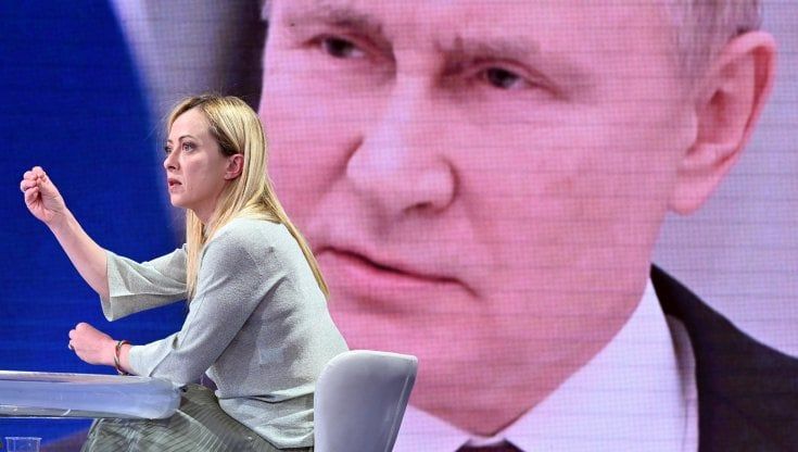 Очень итальянский скандал, в который втянули Мэлони 3