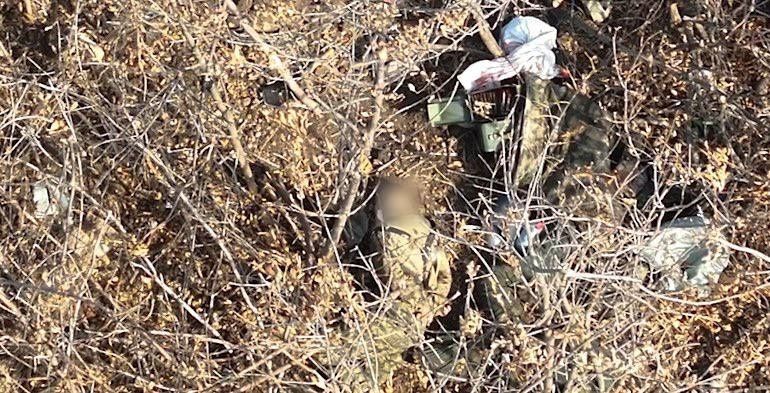 Бойцев убили несколько дней назад. Фото: Сергей Стерненко Бойцев убили несколько дней назад. Фото: Сергей Стерненко