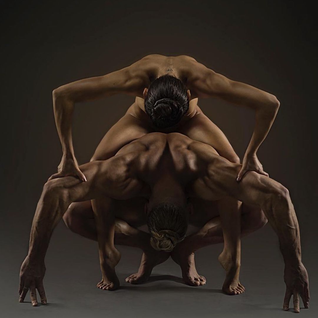 Це наше старе фото із минулого життя.