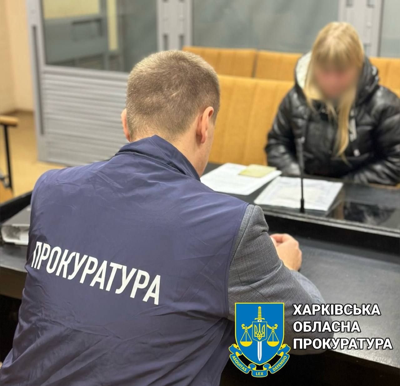 Жінка використовувала клієнтів салону для збору інформації. Фото: Офіс Генерального прокурора Жінка використовувала клієнтів салону для збору інформації. Фото: Офіс Генерального прокурора