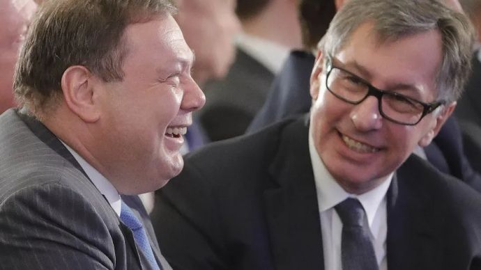 Російські олігархи Михайло Фрідман та Петро Авен не можуть вести бізнес в Україні Російські олігархи Михайло Фрідман та Петро Авен не можуть вести бізнес в Україні