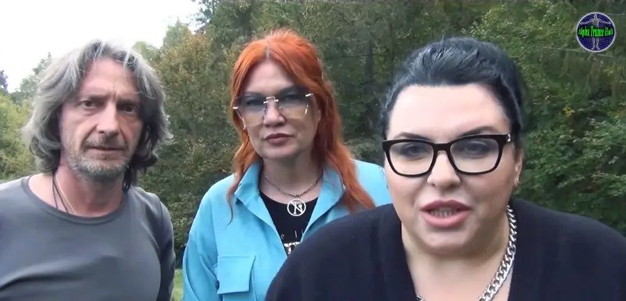 Медіум (справа) запрошує в Карпати Медіум (справа) запрошує в Карпати