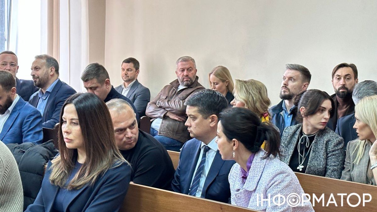 Поддержать Андрея Николаенко пришел Дмитрий Розумков Поддержать Андрея Николаенко пришел Дмитрий Розумков