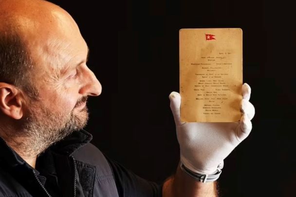 Меню на ужин 11 апреля 1912 г. Меню на ужин 11 апреля 1912 г.