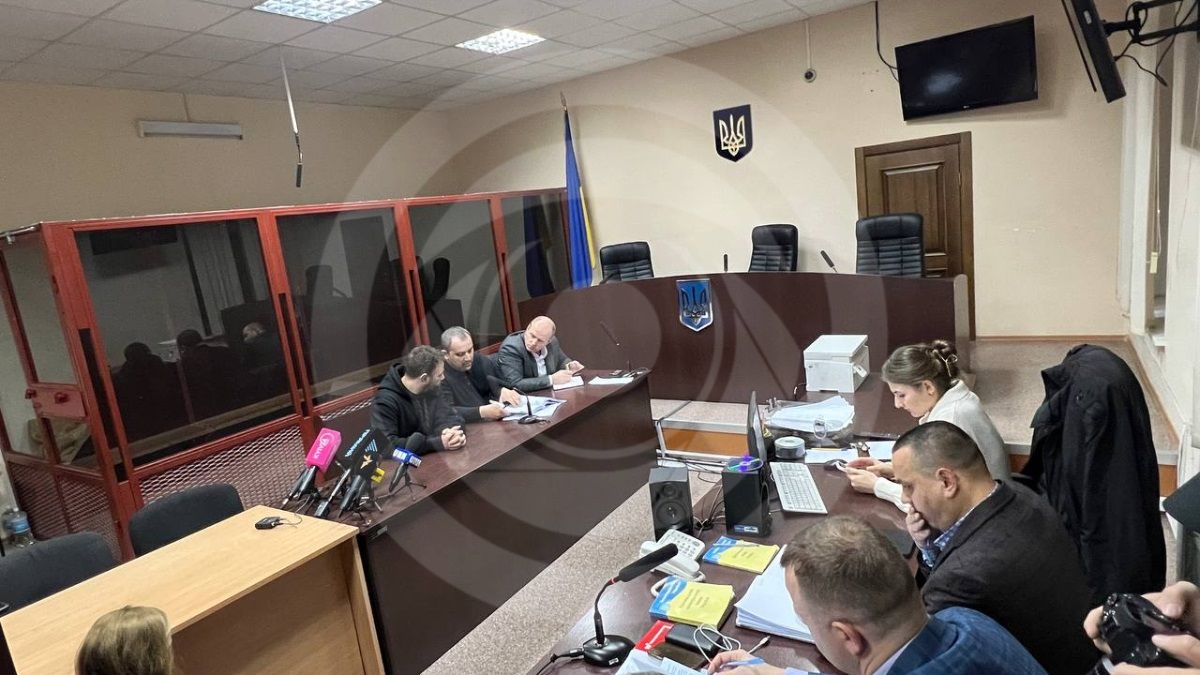 В 19:22 по Киеву заседание началось В 19:22 по Киеву заседание началось