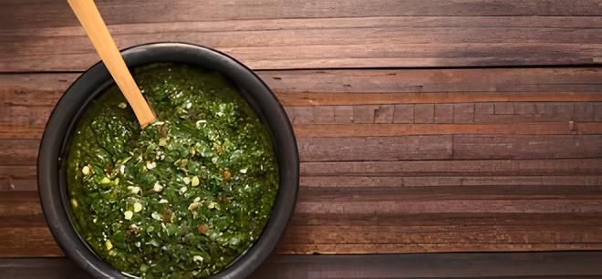 Соус дуже пасує, як до мʼяса так і в якості маринаду для смажіння яловичини. Соус дуже пасує, як до мʼяса так і в якості маринаду для смажіння яловичини.