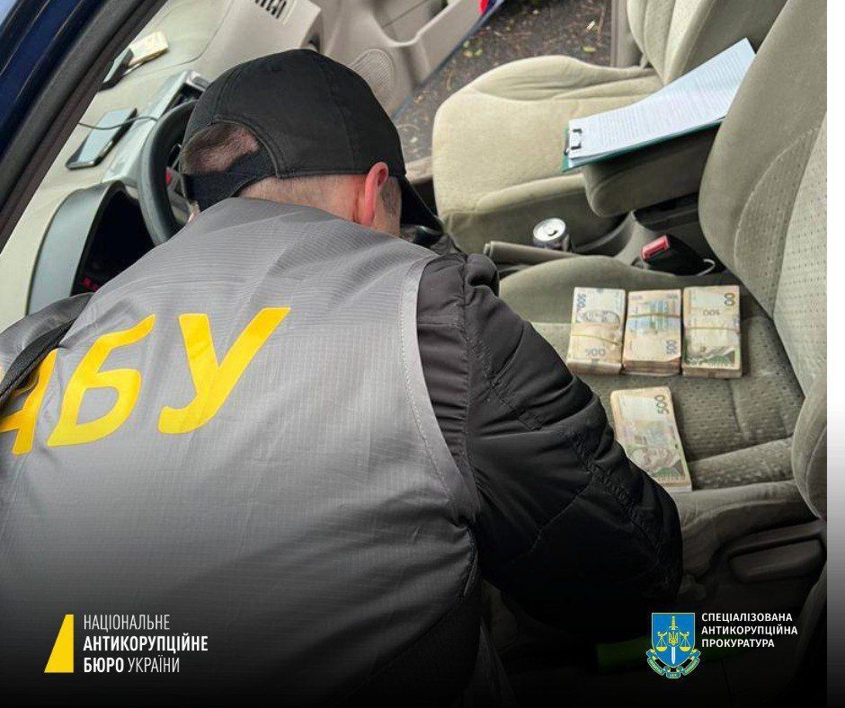 В Одесі бізнесмен намагався дати хабар військовому командуванню: у НАБУ розкрили подробиці 2