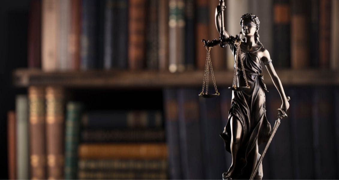 90% випадків вбивств журналістів за останнє десятиліття залишилися нерозкритими, а їхні кати та вбивці й досі залишаються непокараними 90% випадків вбивств журналістів за останнє десятиліття залишилися нерозкритими, а їхні кати та вбивці й досі залишаються непокараними