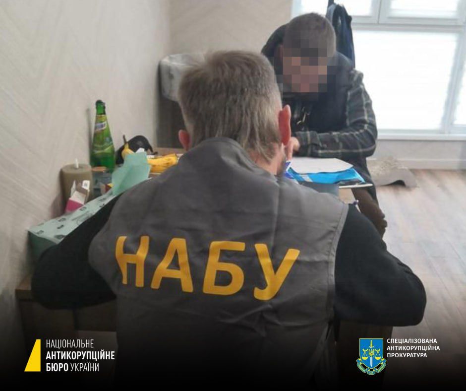 Гроші у китайській скриньці: нардепу Лабазюку повідомили про підозру - фото 2