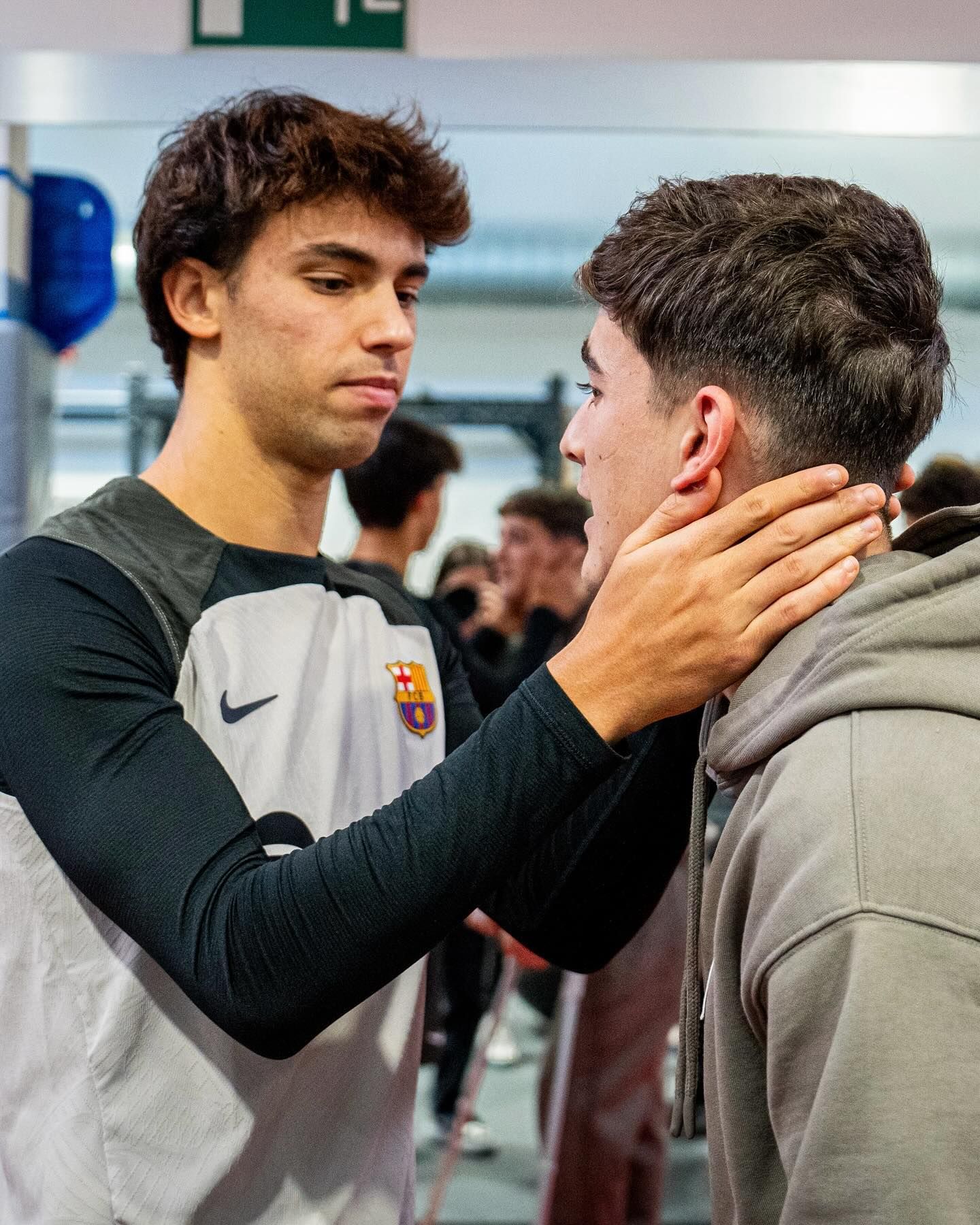 Юна зірка Барси повернувся до команди на милицях після гри за збірну 1