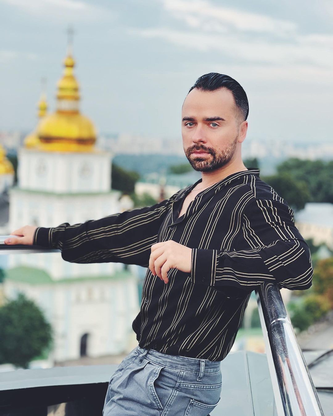 Гордеев часто посещал вечеринки как в Киеве, так и за границей Гордеев часто посещал вечеринки как в Киеве, так и за границей