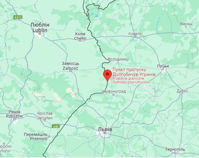 Пункт пропуску до Польщі Угринів - Долгобичув закривають на один день для автобусів і вантажівок 1