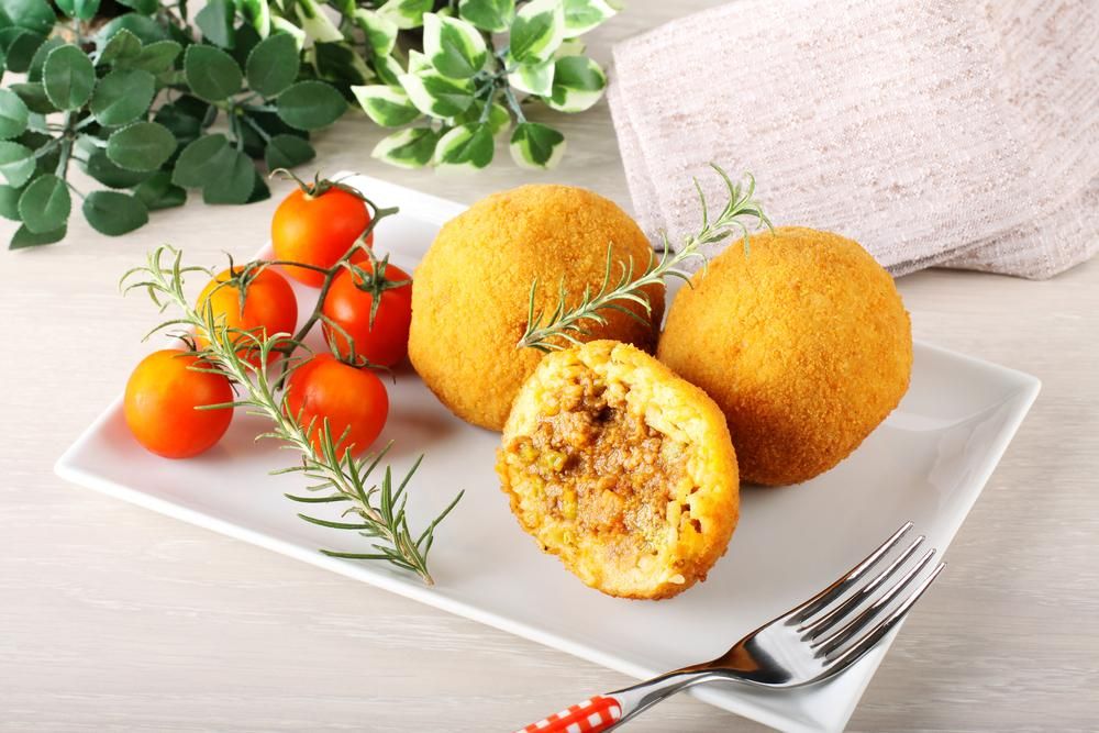 Рисові кульки - це надзвичайно смачно, ароматно та поживно! Рисові кульки - це надзвичайно смачно, ароматно та поживно!