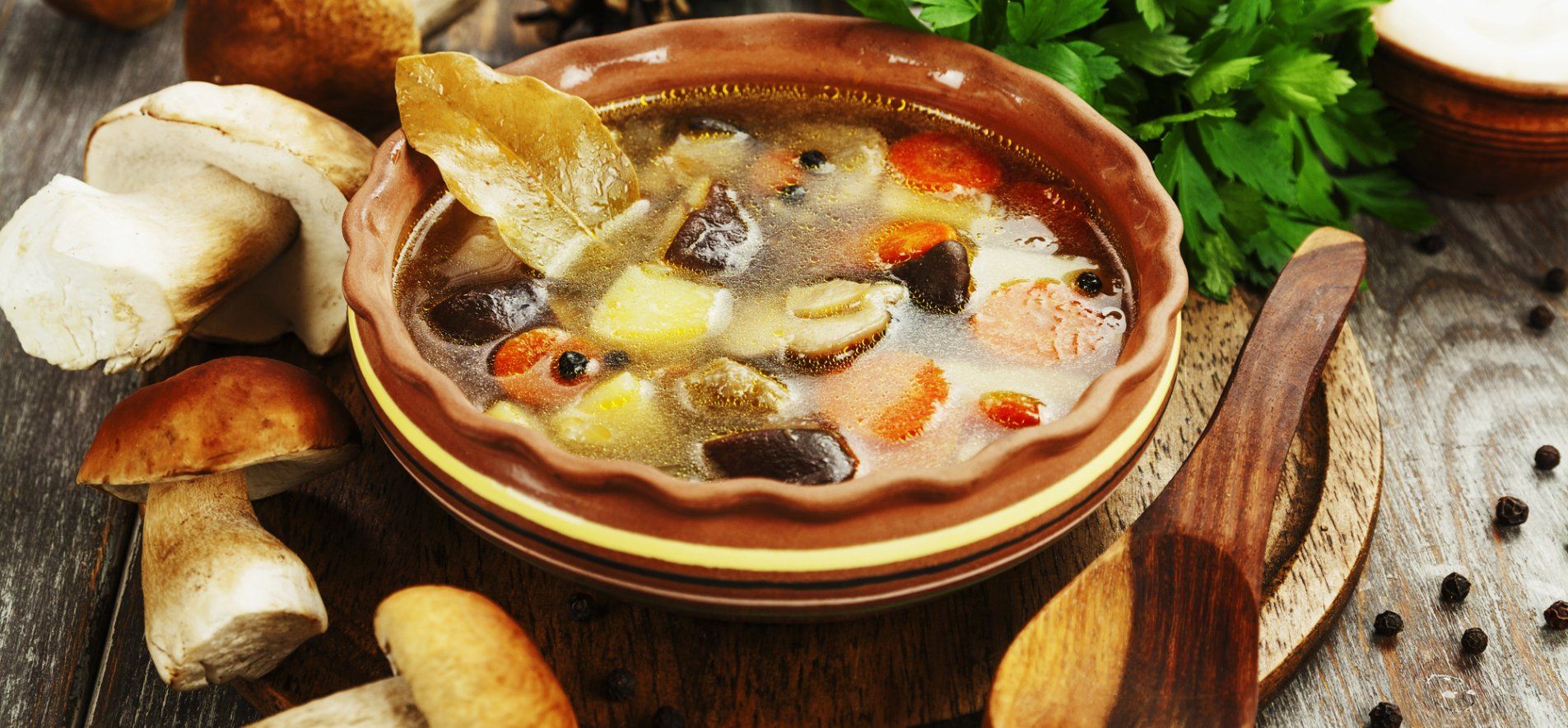 Така юшка виходить дуже смачною та зігріваючою! Така юшка виходить дуже смачною та зігріваючою!