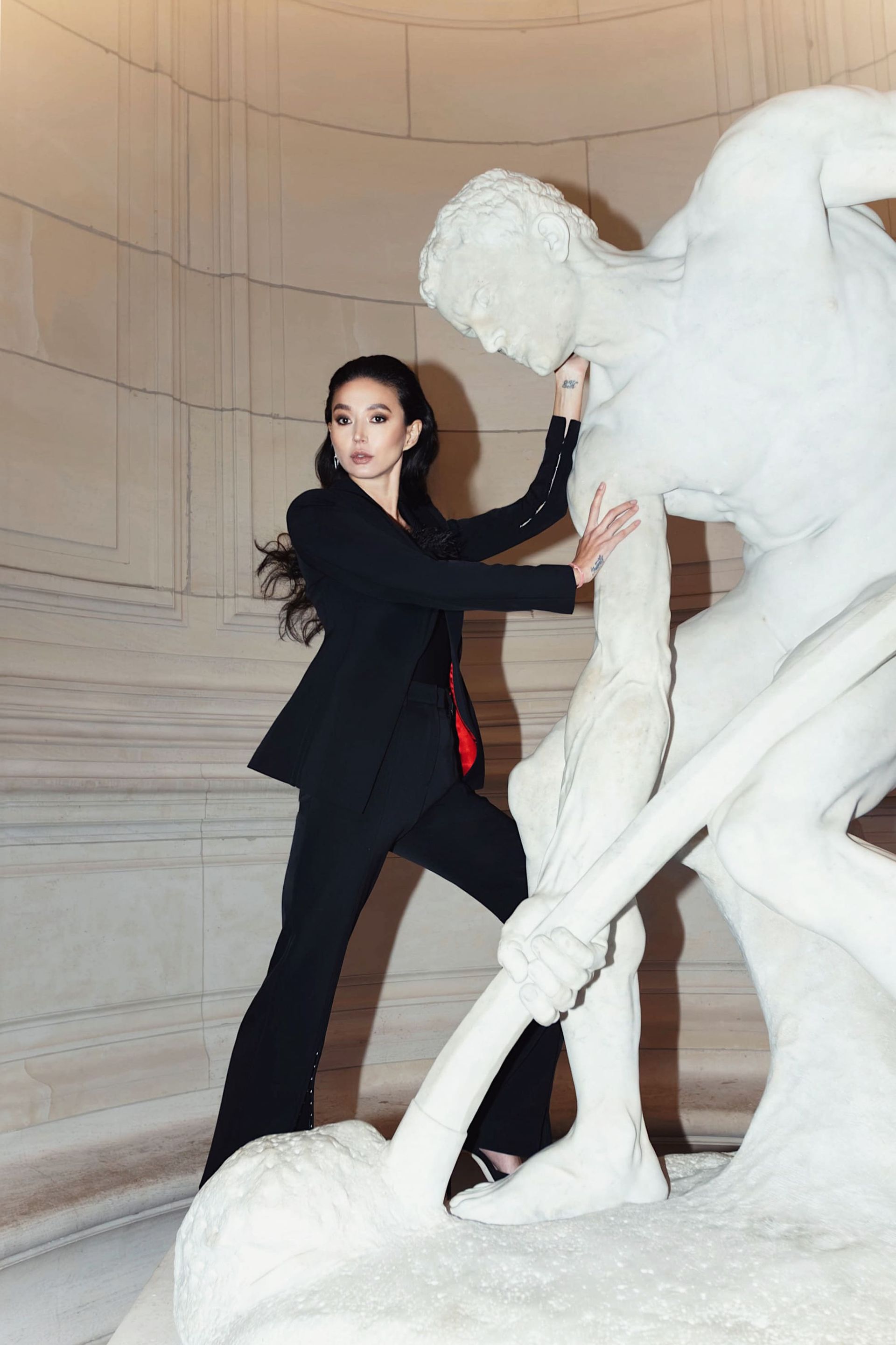 Эвелина сменила 12 образов Эвелина сменила 12 образов