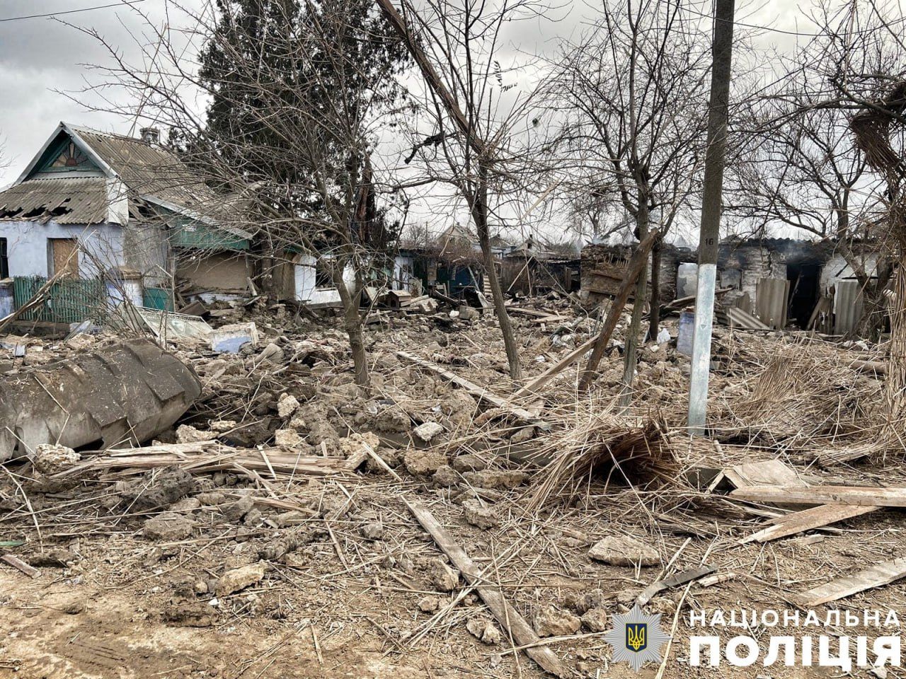 Окупанти вдарили дроном по Тягинці. Фото: Нацполіція Херсонської області Окупанти вдарили дроном по Тягинці. Фото: Нацполіція Херсонської області