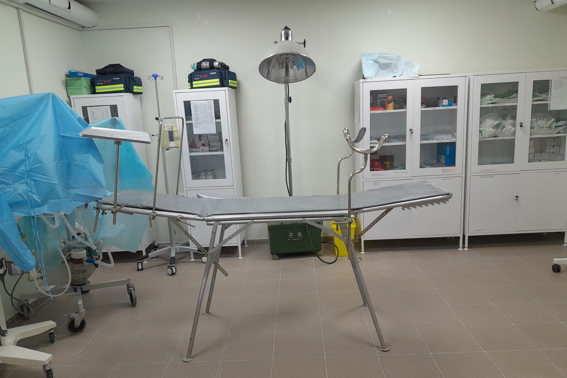 В больнице Херсона обустроили укрытие: есть медпукнт, операционная и лазарет – как выглядит 1