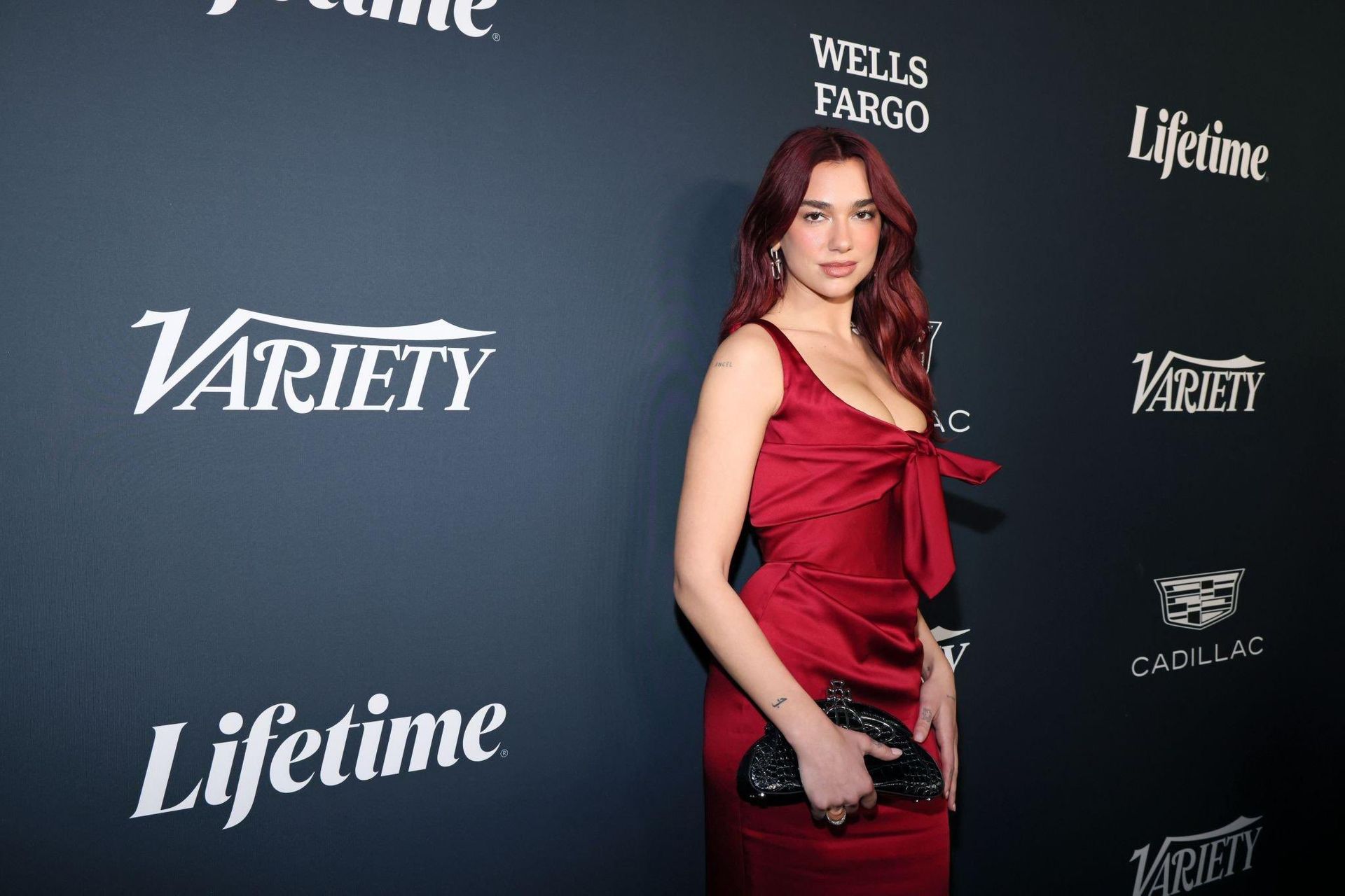 З новим іміджем