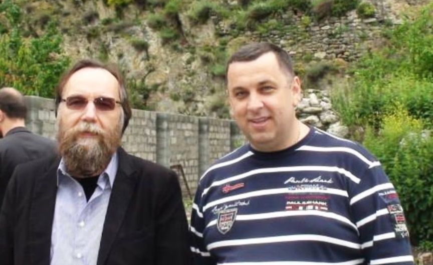 Александр Дугин тп Драган Станоевич. Фото с Facebook Станоевича