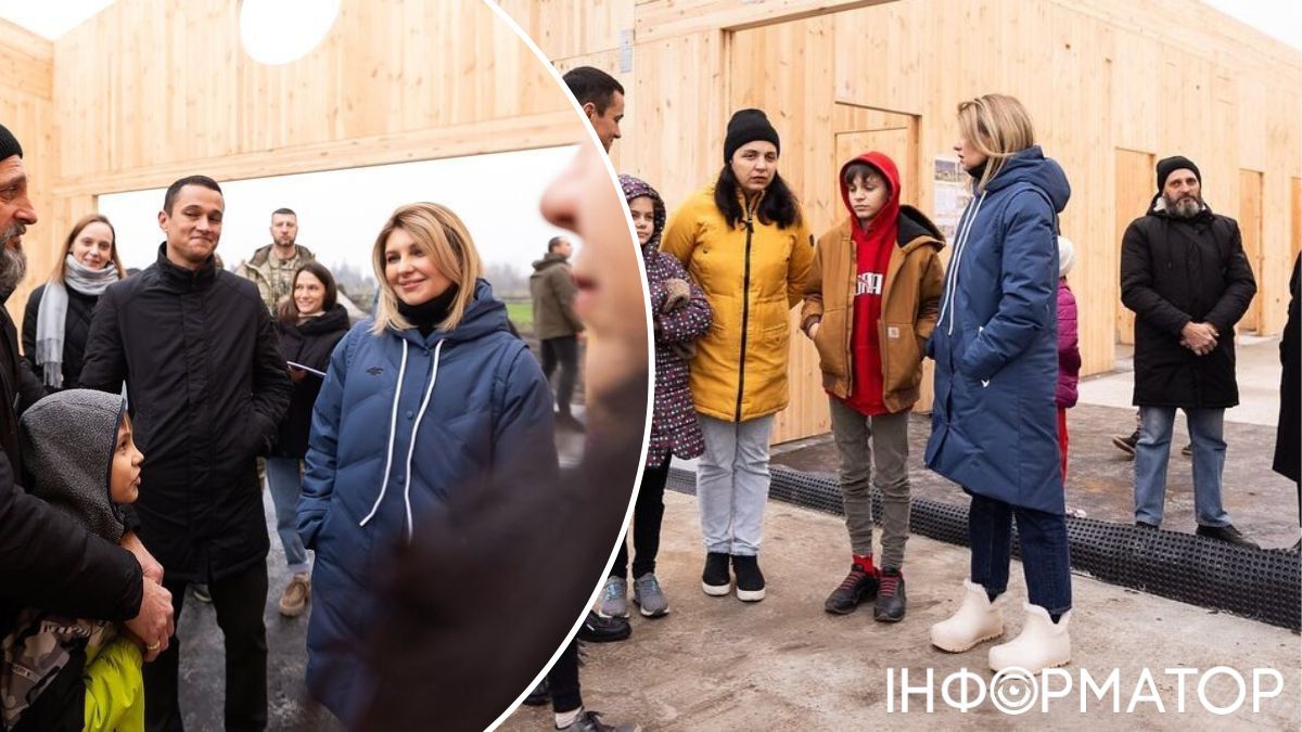 Модна перша леді експериментує з власними образами під час робочих виходів. Модна перша леді експериментує з власними образами під час робочих виходів.