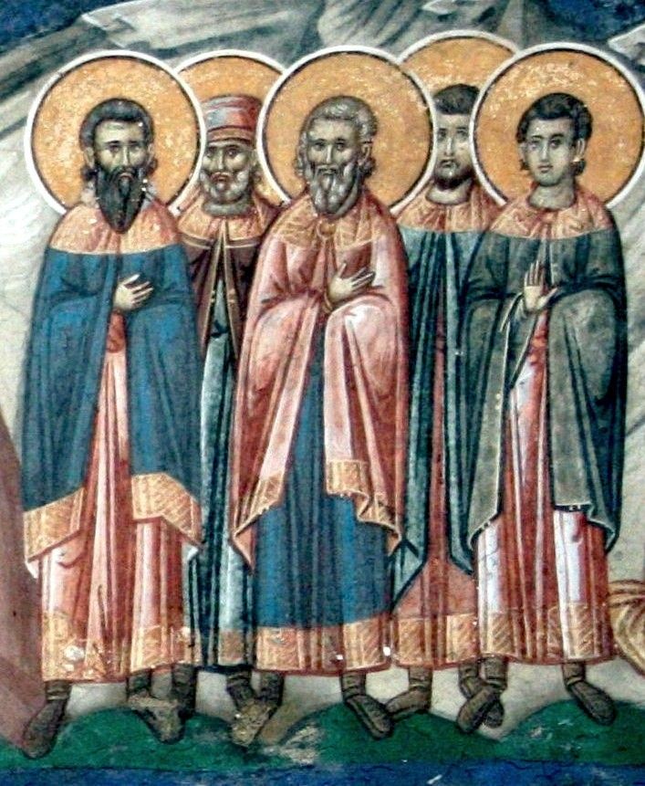 У народі цей день називають Відьминими посиденьками, внаслідок збору відьом та їх спроб замість завірюхами та завірюхами сонце.