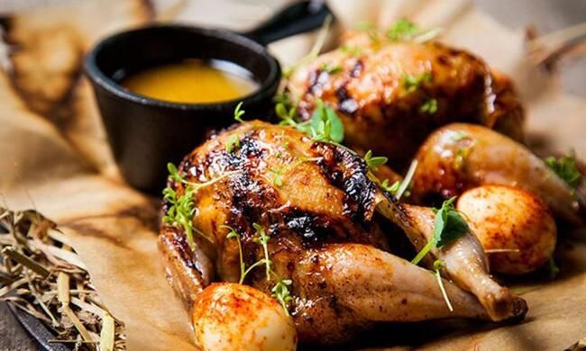 Перепел в беконі - ароматний і соковитий, варто спробувати! Перепел в беконі - ароматний і соковитий, варто спробувати!