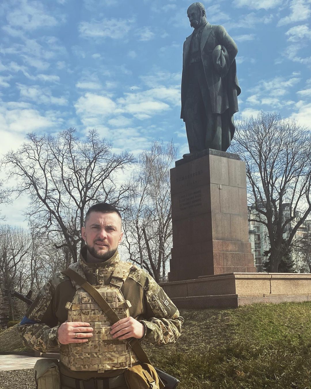 Музыкант уже долгое время защищает Украину Музыкант уже долгое время защищает Украину