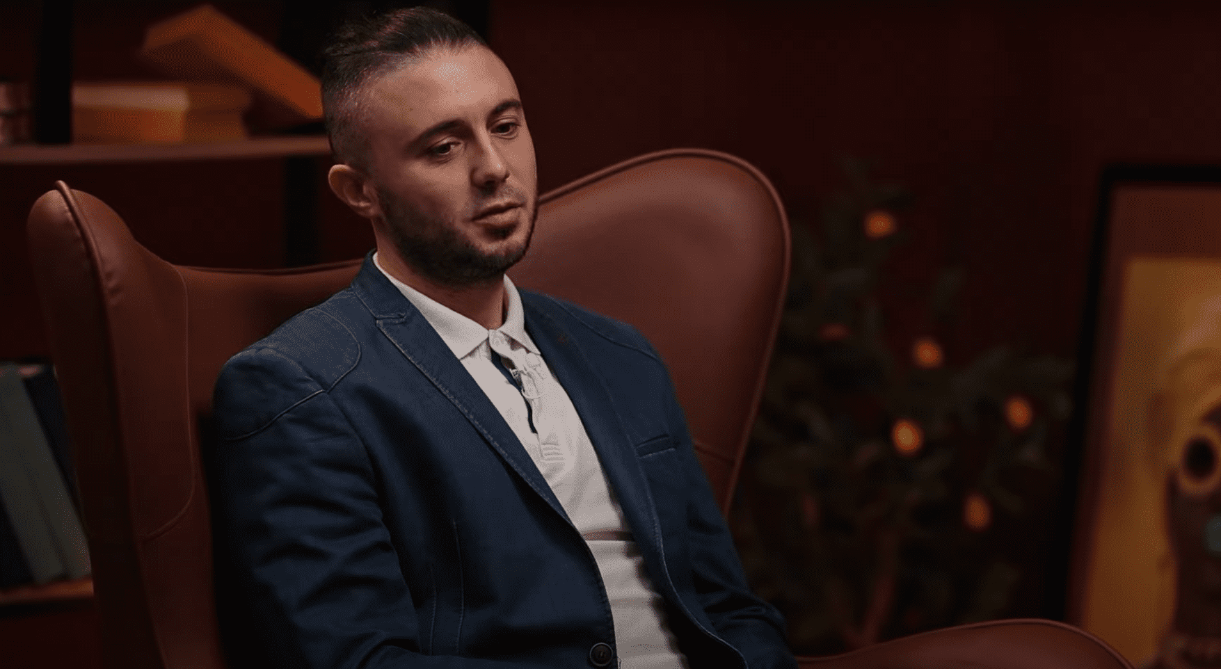 Я його пальцем розблоковував телефон Я його пальцем розблоковував телефон