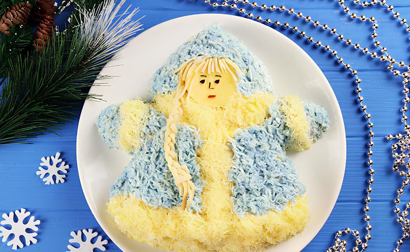 Салат "Снегурочка" точно порадует ваших близких и гостей, такой симпатичный и вкусный он выходит! Салат "Снегурочка" точно порадует ваших близких и гостей, такой симпатичный и вкусный он выходит!