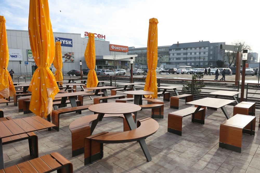 У Львові освятили McDonald’s: ресторан швидкого харчування відкрив восьмий заклад у місті 1