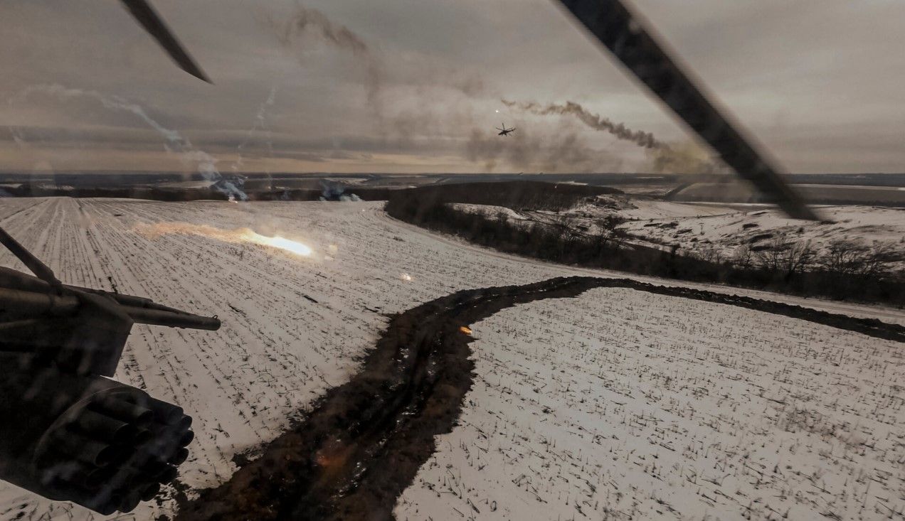 Украинские вертолеты на боевом задании Украинские вертолеты на боевом задании