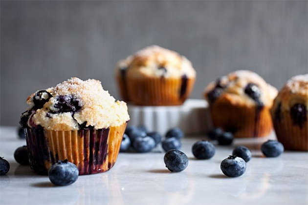 Мафины, по нашему мнению, в общем-то самый зимний десерт! Мафины, по нашему мнению, в общем-то самый зимний десерт!