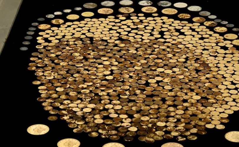  Близько 95% скарбів складається із золотих доларів часів громадянської війни.