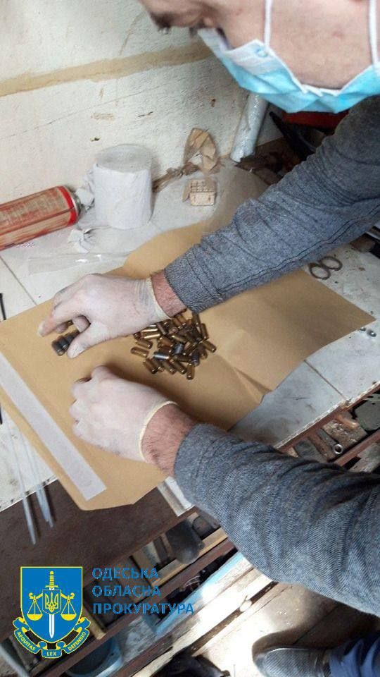 Грабували банки та нападали на інкасаторів: прокурори озвучили вироки бандитам з Одеси - фото 4