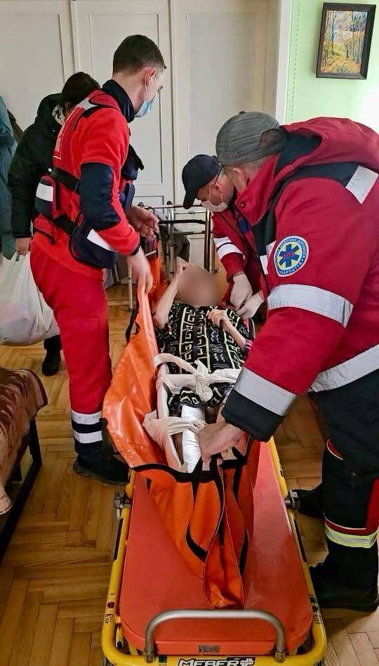 В пансионате на Закарпатье издевались над пенсионерами: что об этом известно – фото 3