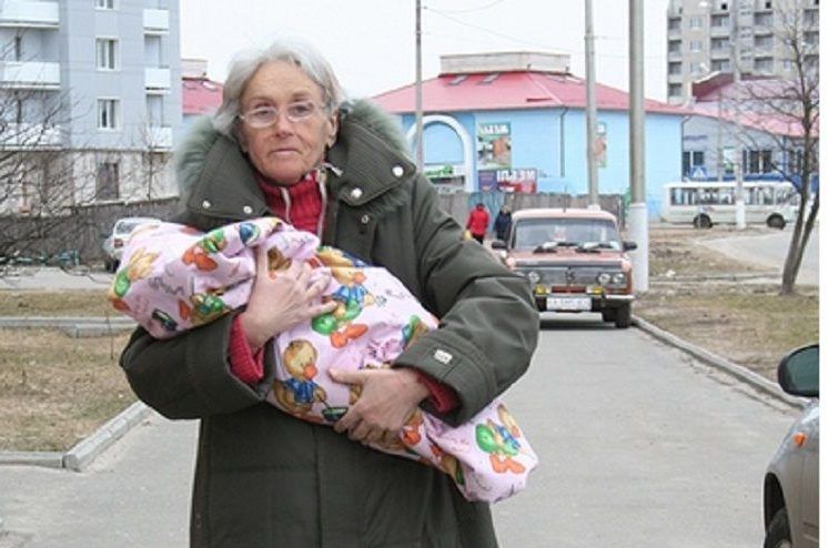 Валентина Подвербная родила дочь в 65 лет