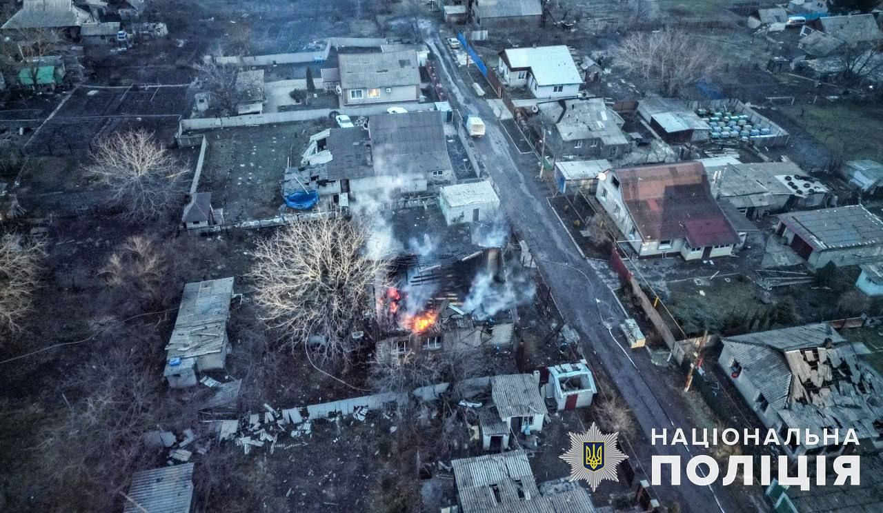 Зросла кількість жертв ракетного удару по Покровську: з під завалів дістали тіла ще двох людей – відео 1