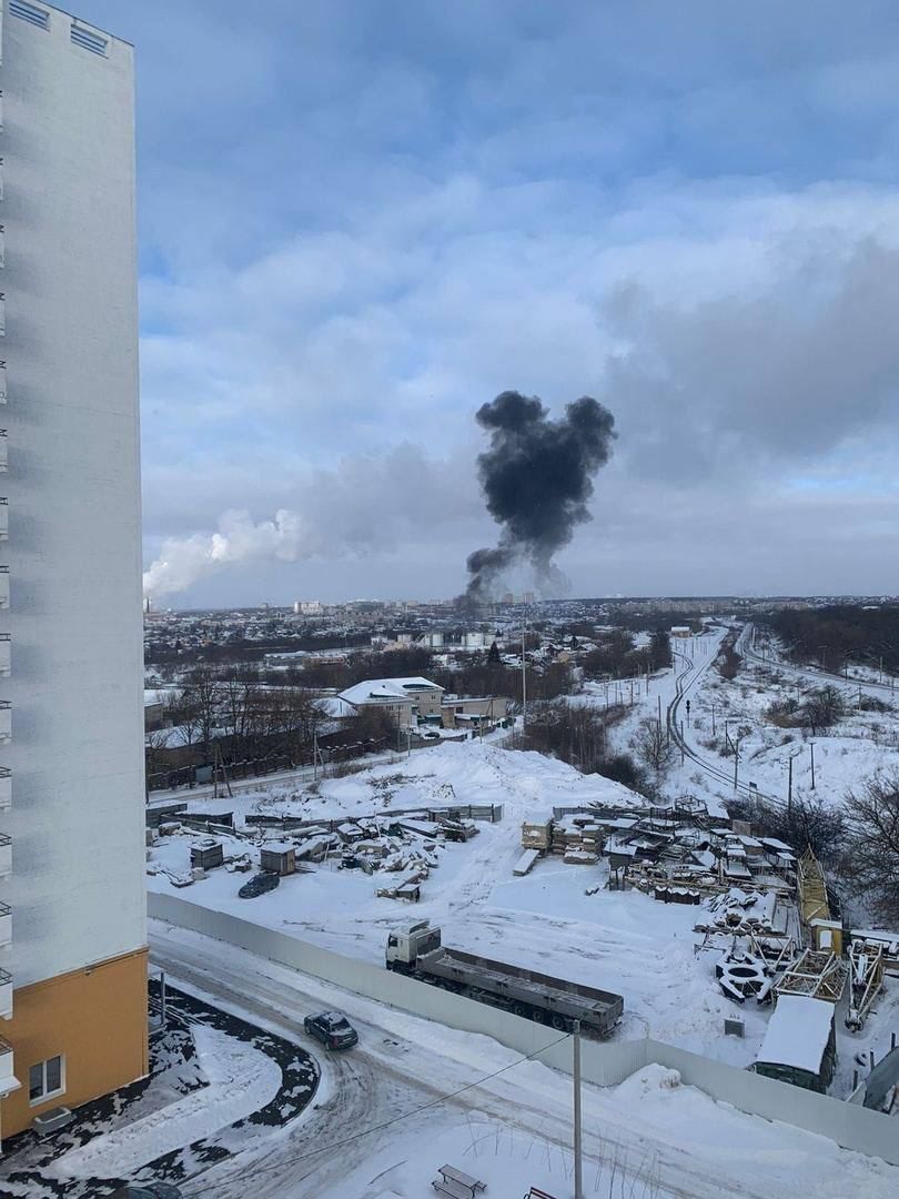 Дым виден с разных концов города Дым виден с разных концов города