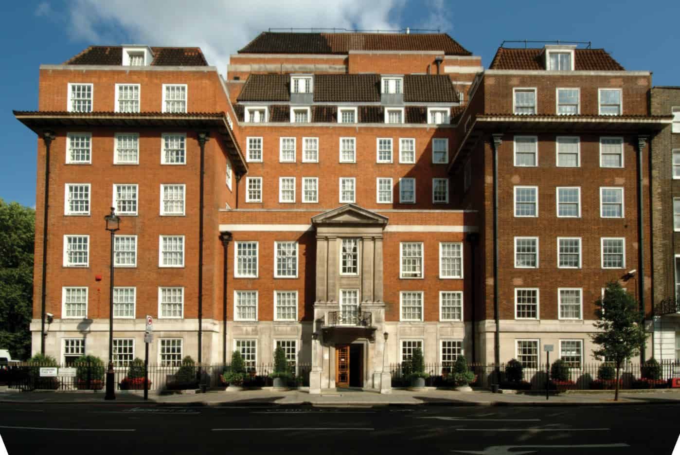 Больница, в которой находится Кейт Миддлтон Больница, в которой находится Кейт Миддлтон