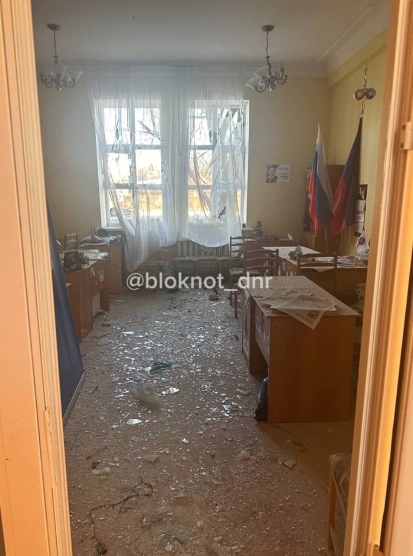 Постраждала приймальня "Єдиної росії"