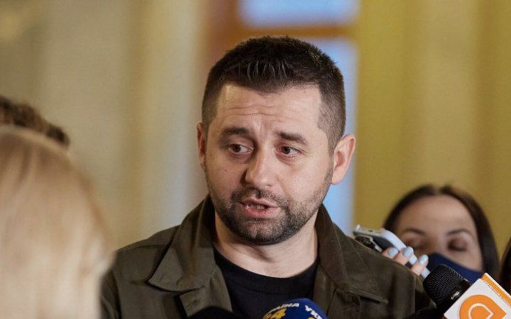 Арахамія скаржиться, що з фракції біжуть люди Арахамія скаржиться, що з фракції біжуть люди