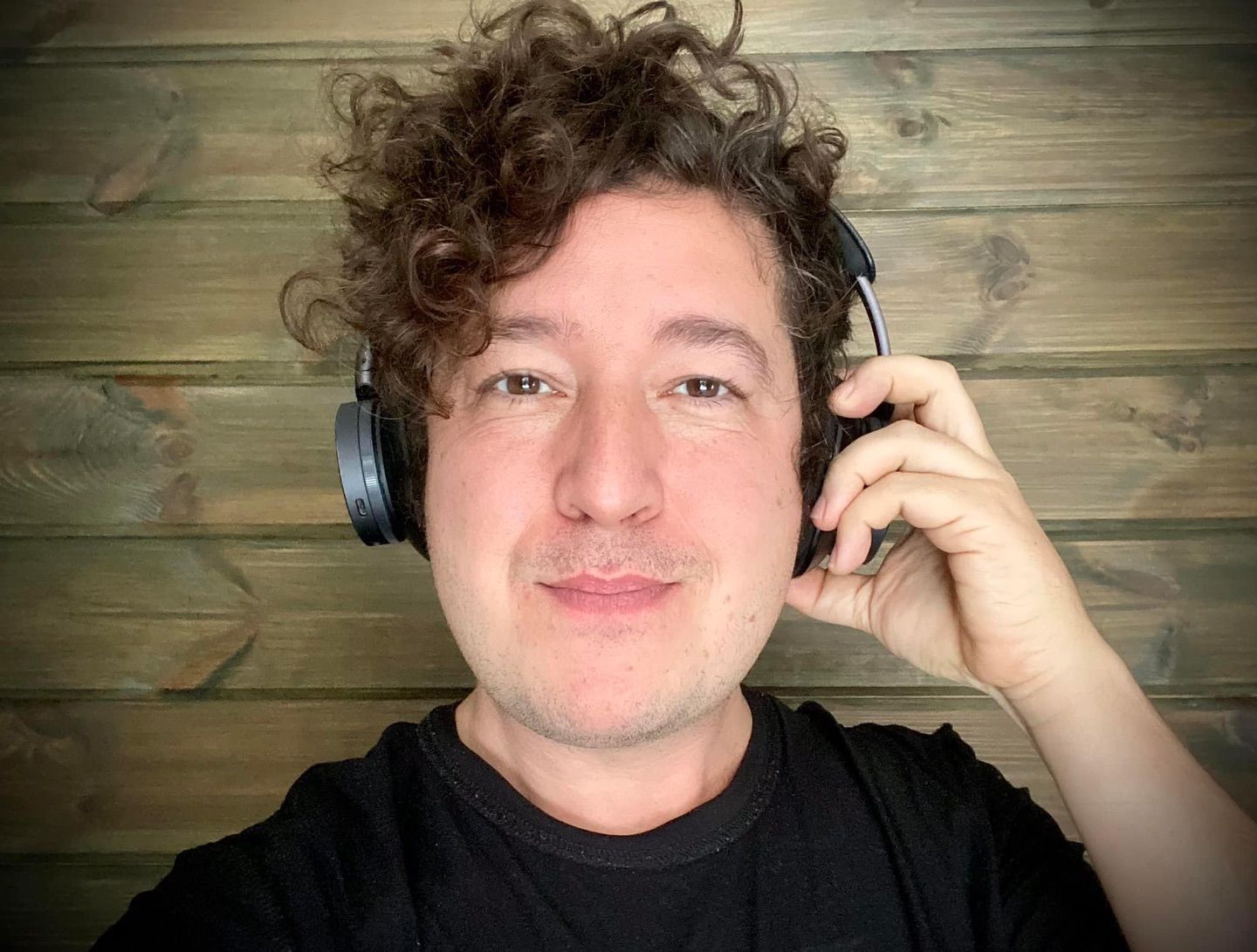 Украинским музыкантам сейчас гораздо труднее работать Украинским музыкантам сейчас гораздо труднее работать