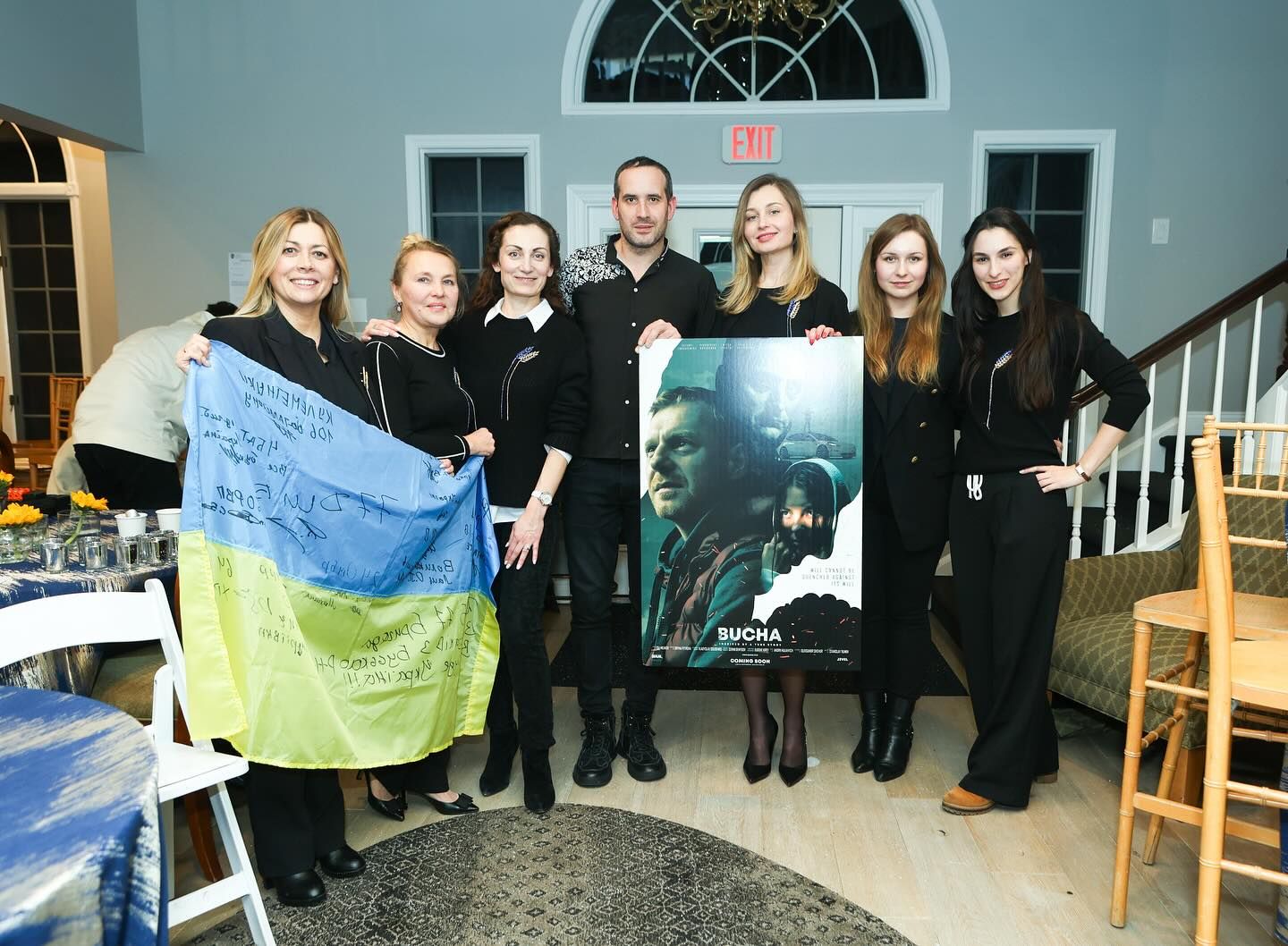 Команда фільму на одному з заходів за кордоном. Фото: Facebook/bucha.film Команда фільму на одному з заходів за кордоном. Фото: Facebook/bucha.film