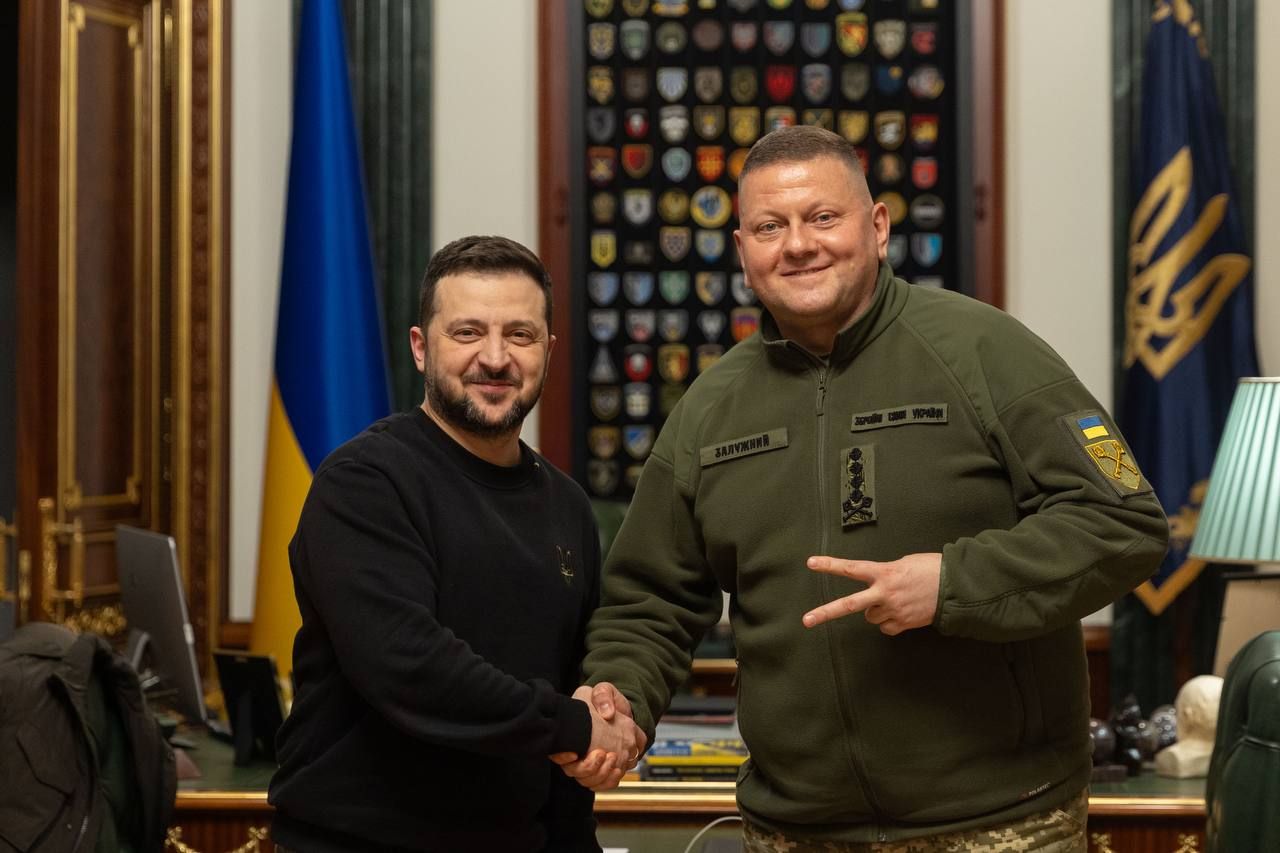 Залужный уходит в отставку 1