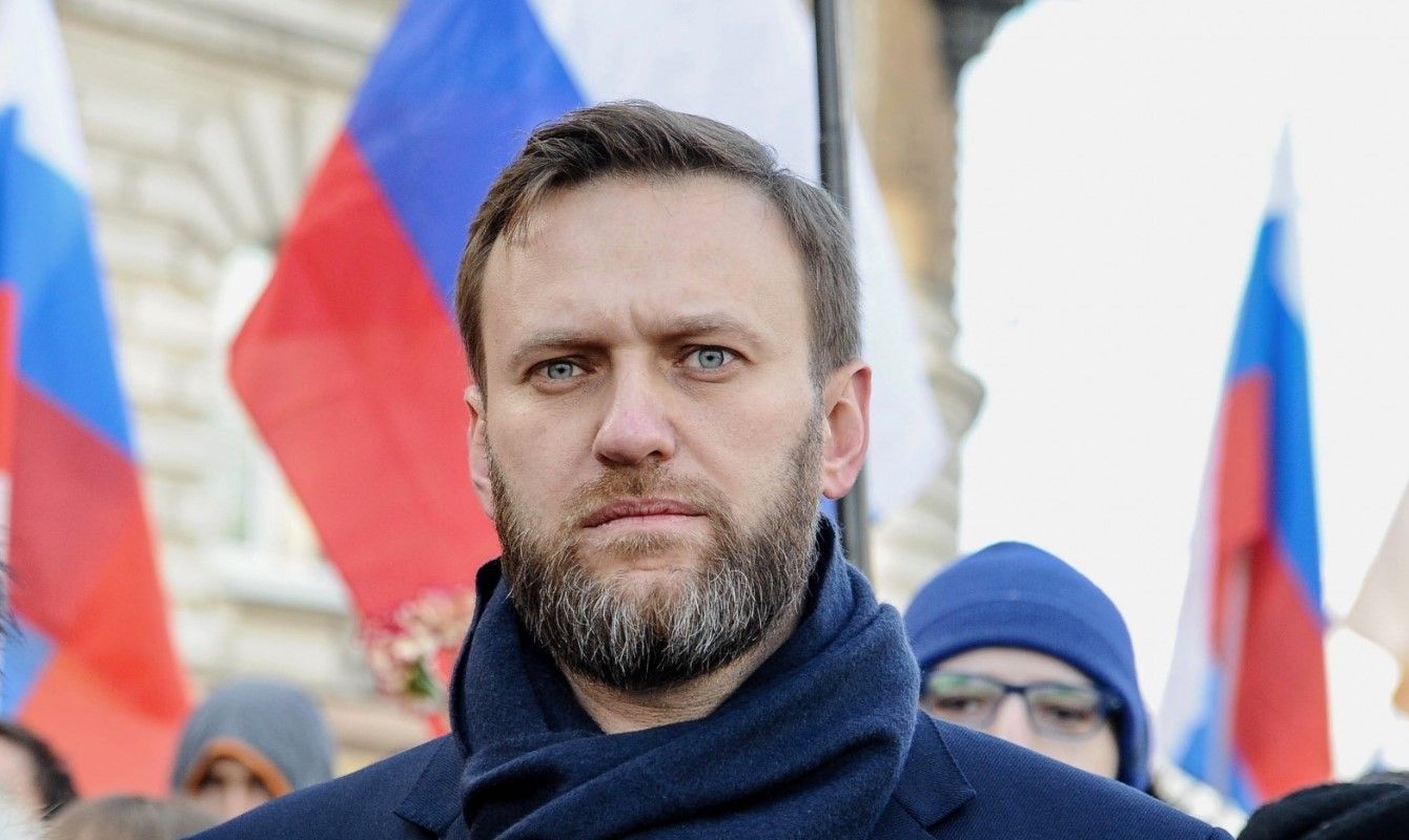 Навальний на одному з протестних мітингів Навальний на одному з протестних мітингів
