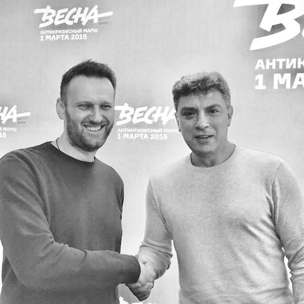 Навальний та вбитий у 2015-му опозиціонер Борис Нємцов Навальний та вбитий у 2015-му опозиціонер Борис Нємцов
