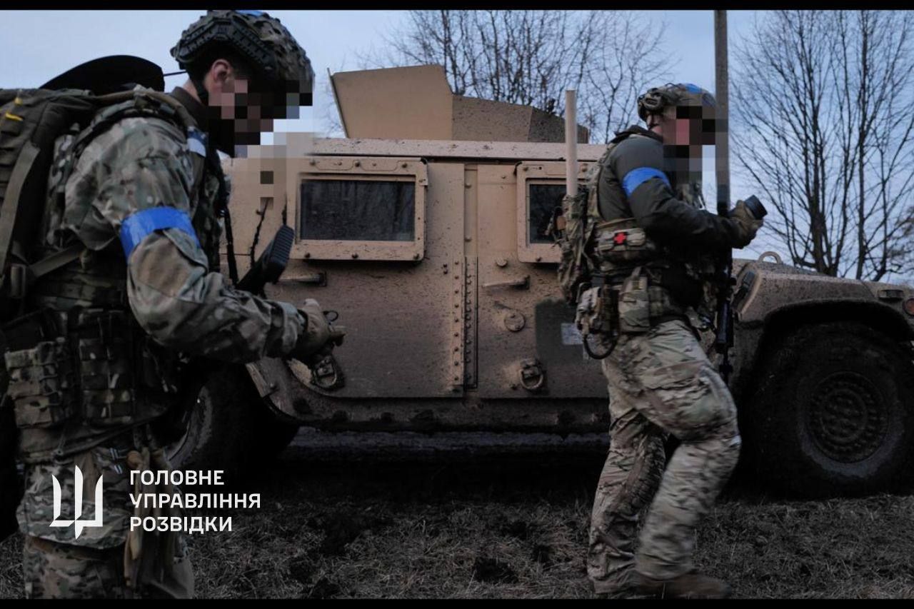 "Дорогу життя" з Авдіївки організували ГУР "Дорогу життя" з Авдіївки організували ГУР